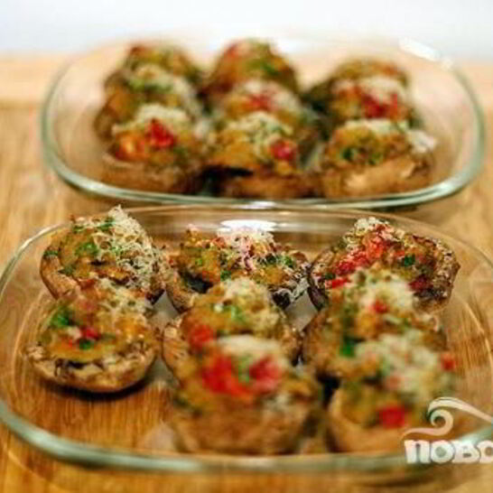 Рецепт грибы, фаршированные вялеными помидорами