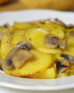 Грибы тушеные в сливках