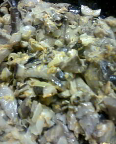 Грибы в сметане