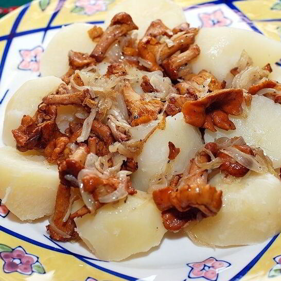 Рецепт лисички с картошкой жареные