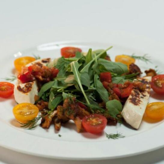 Рецепт лисички с жареным адыгейским сыром