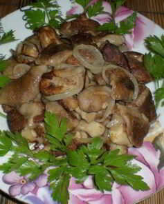 Маслята, жареные с луком