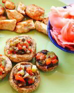 Шампиньоны, фаршированные овощами