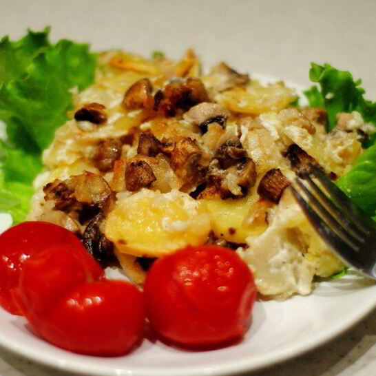 Рецепт шампиньоны с картошкой в сметане