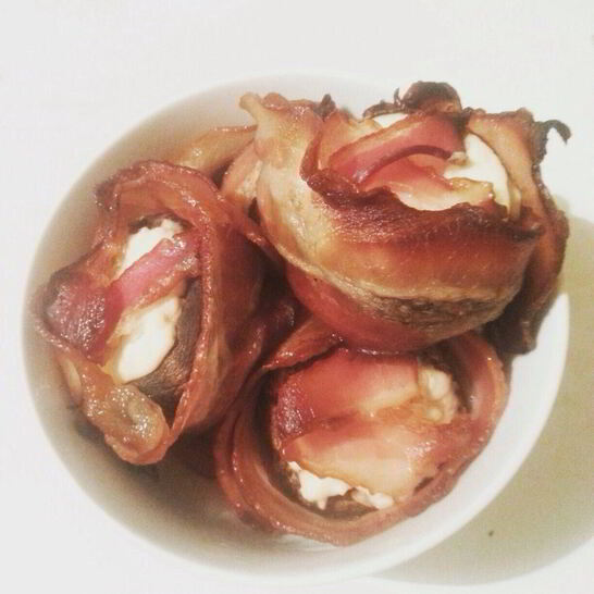 Рецепт шампиньоны в беконе