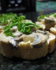 Шампиньоны в сметанном соусе