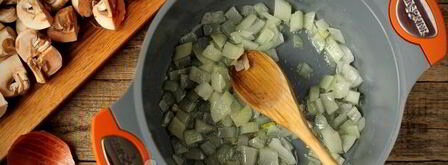 тушеные шампиньоны. Шаг 4