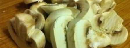 жареные грибы с помидорами. Шаг 4