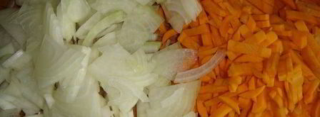 гуляш по-домашнему из говядины. Шаг 2