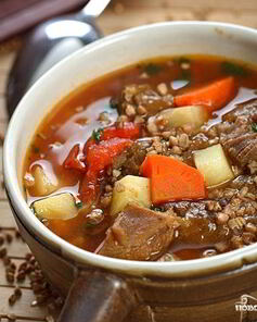 Гуляш с гречкой
