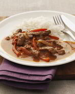 Гуляш с подливкой