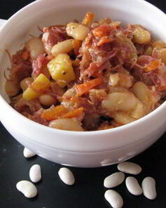 Суп бобгуляш