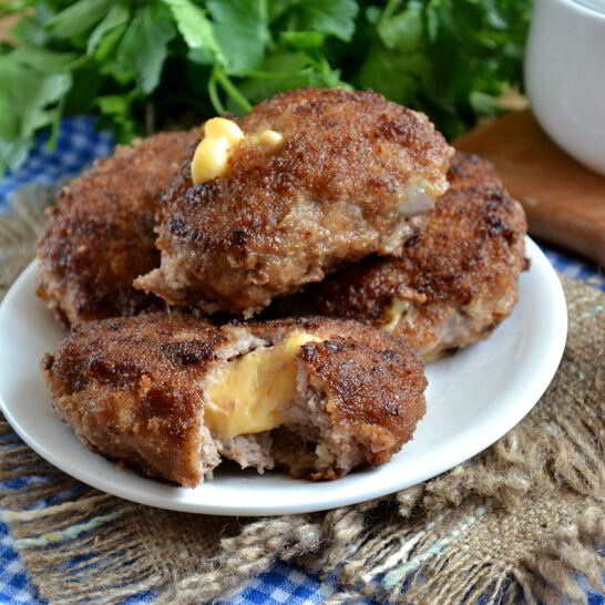 Рецепт котлеты из фарша с начинкой