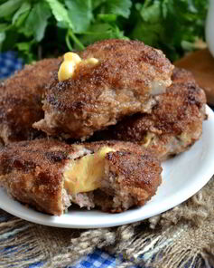 Котлеты из фарша с начинкой