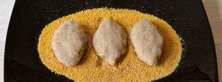 котлеты из минтая в сухарях на сковороде. Шаг 9