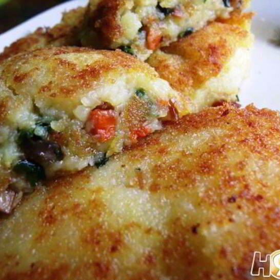 Рецепт котлеты картофельные с грибной начинкой