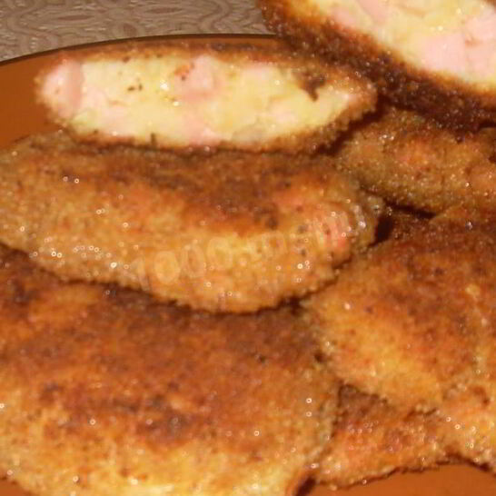 Рецепт котлеты с колбасой и сыром