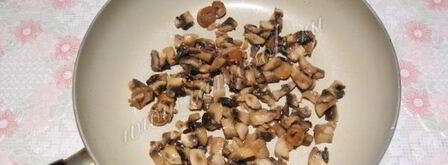 куриные котлеты с грибами и квашеной капустой. Шаг 4