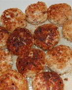 Куриные котлеты с подливкой