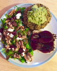 Вегетарианские котлеты из темной фасоли