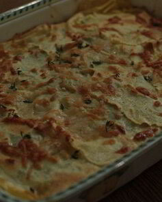 Лазанья с грибами, козьим сыром и шпинатом