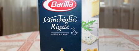 фаршированные конкилье ригате под миндальными лепестками. Шаг 2