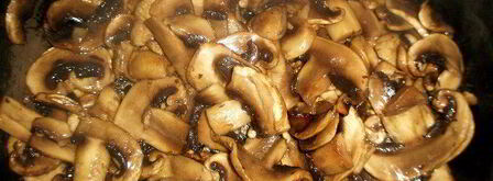 паста с томатами и шампиньонами. Шаг 3