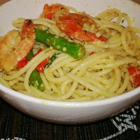 Рецепт спагетти с креветками и спаржей