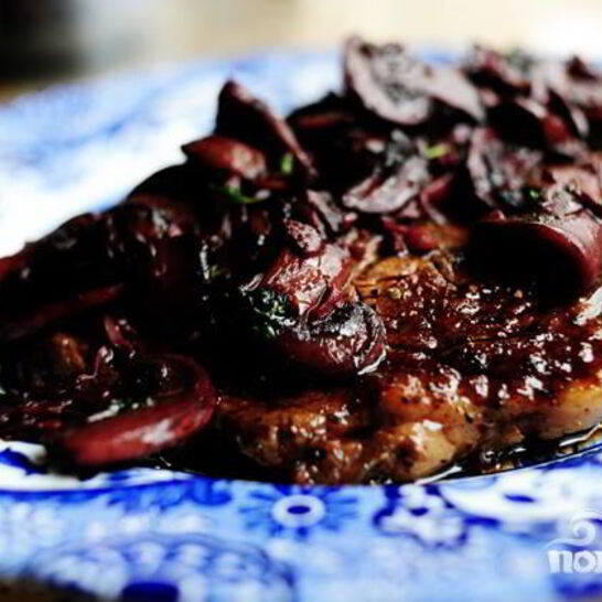 Рецепт бифштекс в грибном соусе