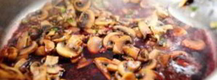 бифштекс в грибном соусе. Шаг 9