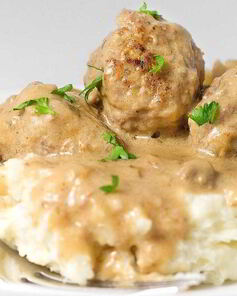 Биточки из фарша в духовке