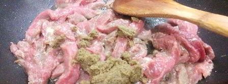 говядина с помидорами и китайской лапшой. Шаг 3