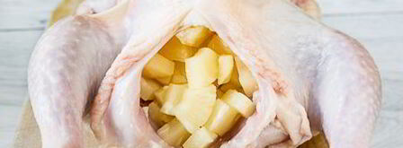 курица, фаршированная ананасами. Шаг 4