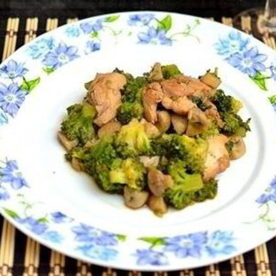 Рецепт курица с брокколи и грибами