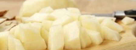 курица в горшочке со сметаной. Шаг 3