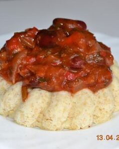 Острое мясо с красной фасолью