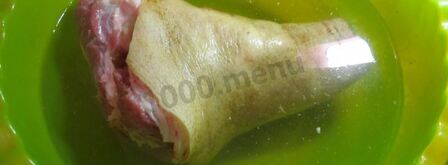 свиная рулька в пиве запеченная в духовке. Шаг 2