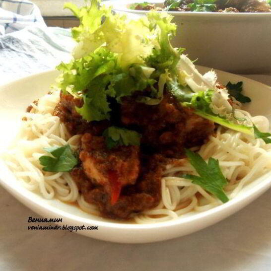 Рецепт свинина в кисло-пряном соусе из ревеня