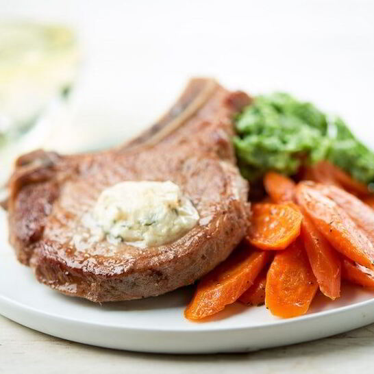 Рецепт свиные отбивные с гарниром