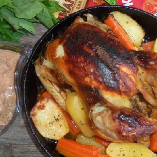 Рецепт запеченная курица с ассорти-маринадом махеев и пикантным соусом