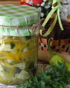 Кабачки под острым соусом