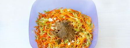 кабачки с морковью по-корейски. Шаг 8