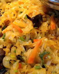 Капуста с опятами