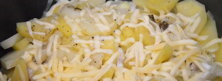 картофель, запеченный с курицей в сметане. Шаг 11