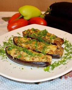 Лодочки из баклажанов в духовке с фаршем