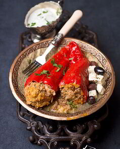 Перец, фаршированный бараниной