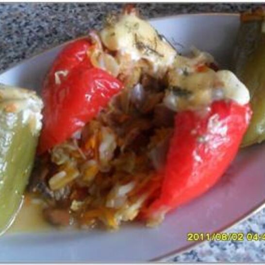 Рецепт перец, фаршированный капустой и грибами