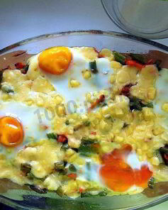 Стручковая фасоль запеченая с яйцами