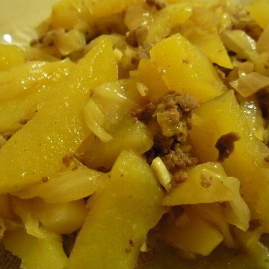 Рецепт тушеная капуста со свининой и картошкой