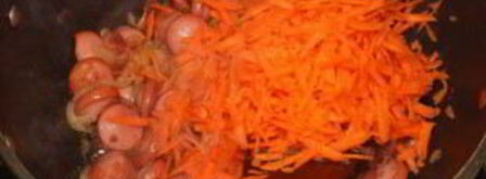 тушеная кислая капуста с сосиской. Шаг 4